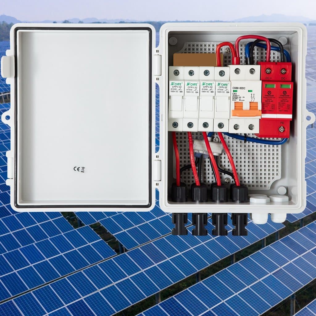 Připojovací krabice pro solární instalace s pojistkou 15A a jističem 63A