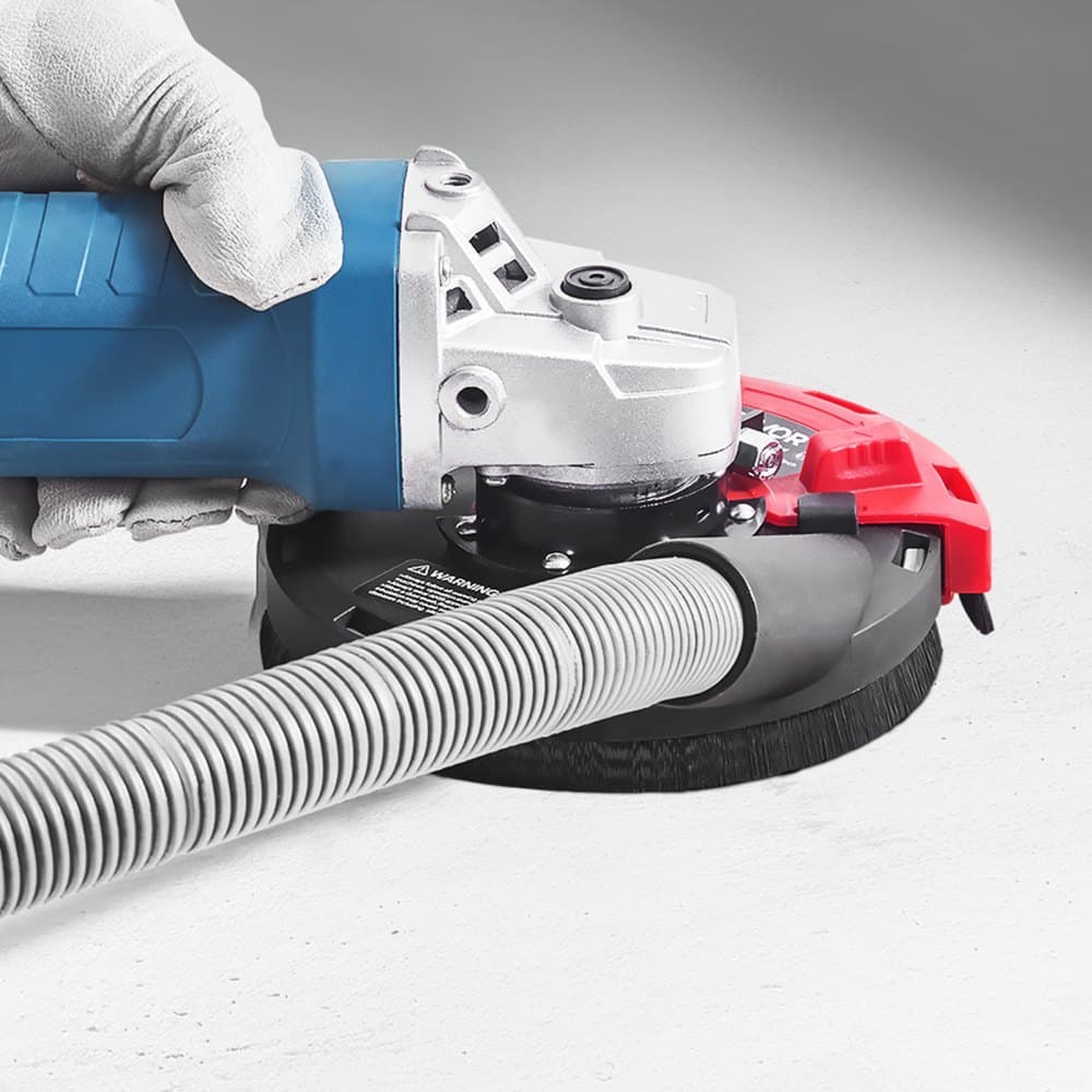 Kryt proti brusnému prachu pro úhlovou brusku, univerzální 4-5 palců, kryt proti prachu pro rovinnou brusku s 6 upínacími podložkami a 5palcovým diamantovým brusným kotoučem, pro připojení k vysavači, pro dřevobetonovou stěnu