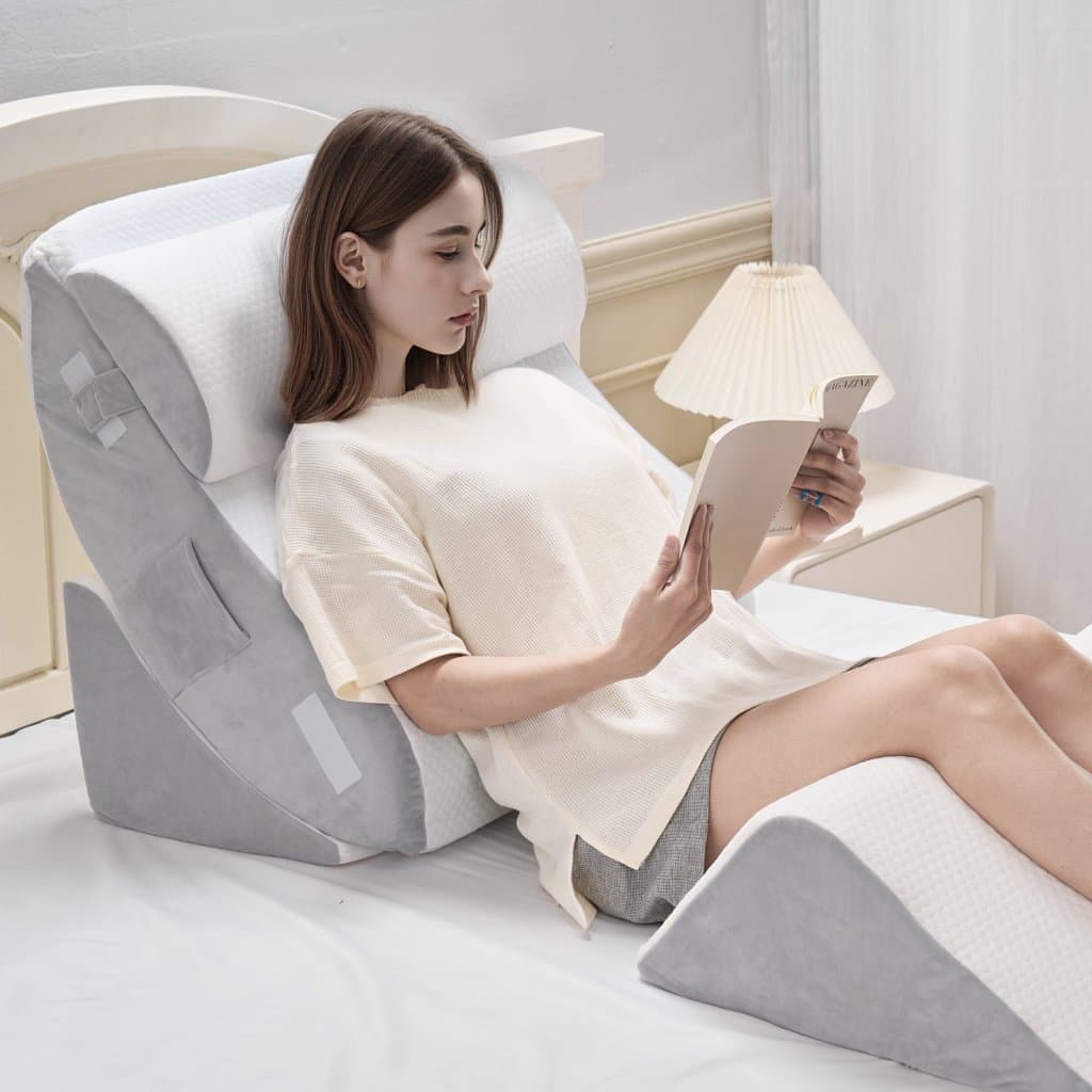 Ortopedický klinový polštář 4 ks, nastavitelný pro spaní při GERD, pro zadní část nohy a krk